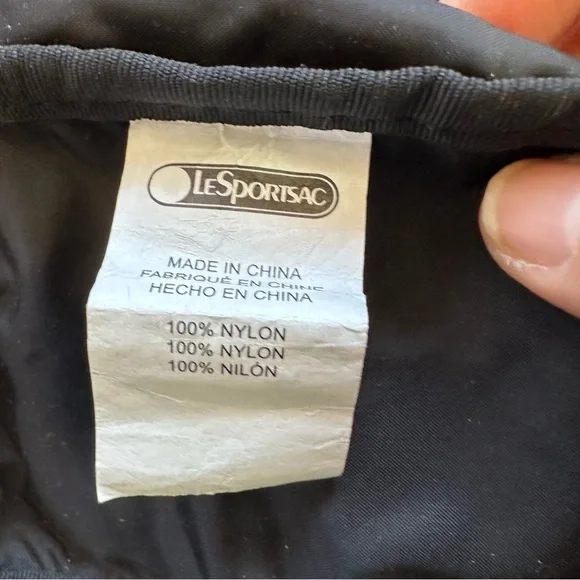 Lesportsac x Peanuts Snoopy Daisy XL Rectangular Cosmetic Bag - Picture 12 of 13